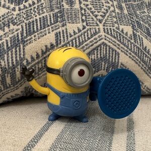 🏖️2/$5🏖️ Mcdonalds 2013 Minions Stuart Blaster Minion Happy Meal